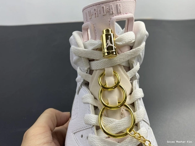 (W) Jordan Hoops Air Retro 6 DH9696-100 Gold 0815
